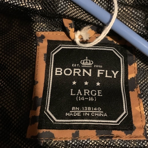 NWT Born Famous streetwear brand windbreaker jacket. Kids 14-16 - Picture 6 of 6